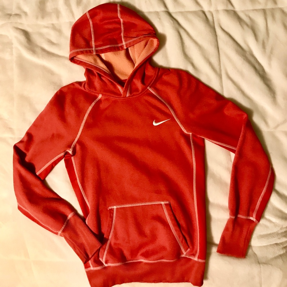 Nike Therma-fit Fleece-lined pullover hoodie 🟣